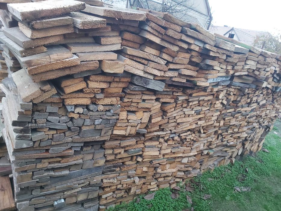 Lemn pentru foc -scandura uscata