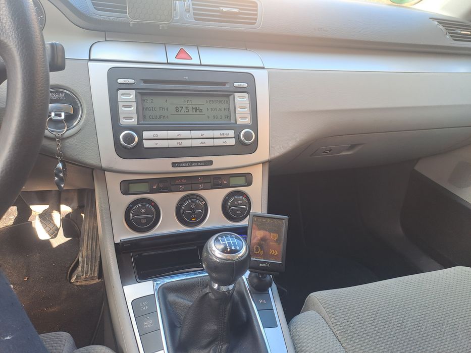 Vând Pasat B6 2008 motor 2.0 140Cp