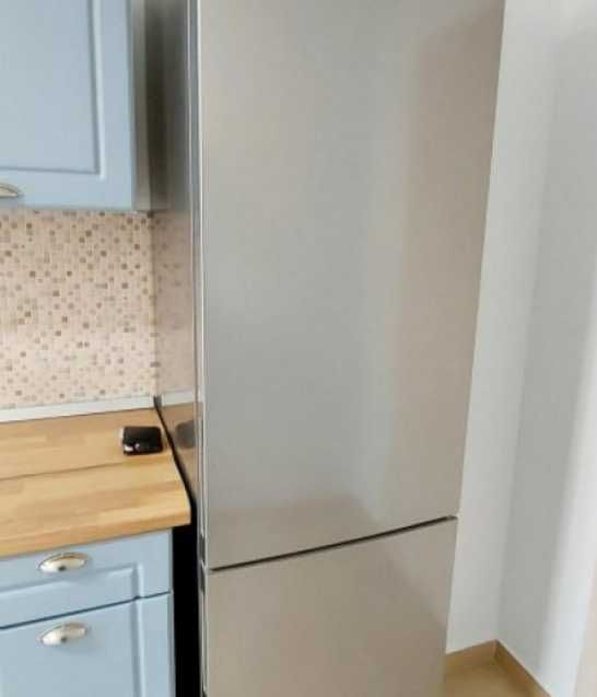 Дава се под наем Тристаен апартамент в Пловдив, Център - 81 кв.м за 285.6 € - Снимка #3