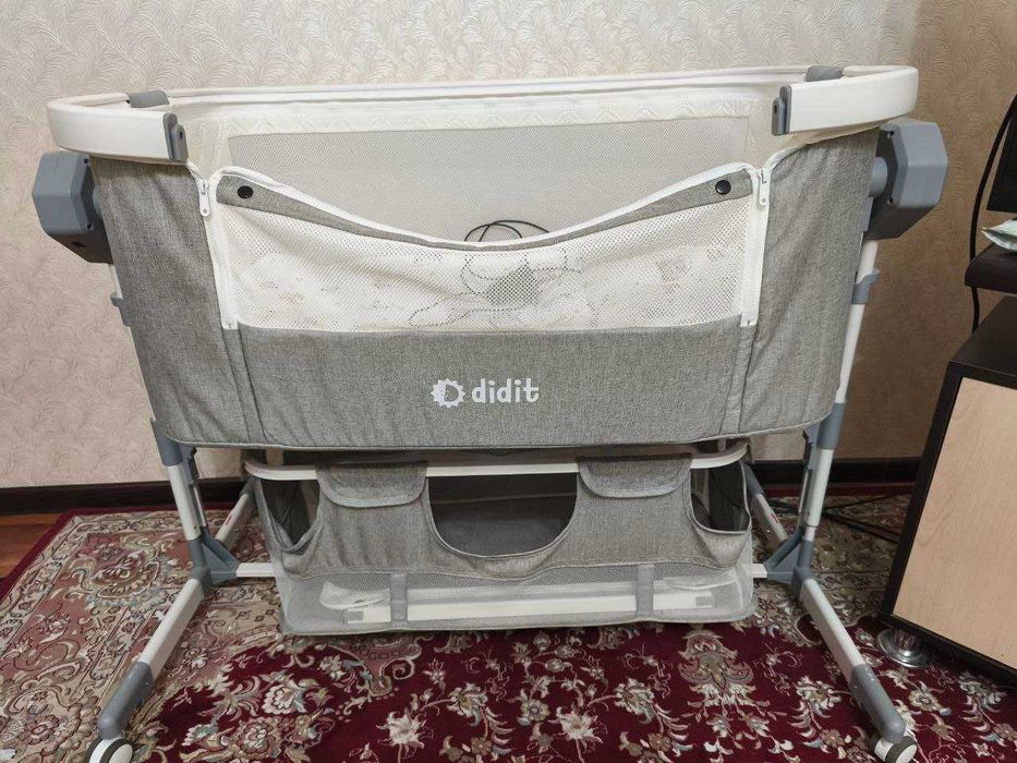 Детская кровать, электрическая с пультом управления