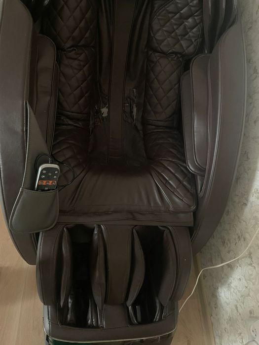 Массажное кресло