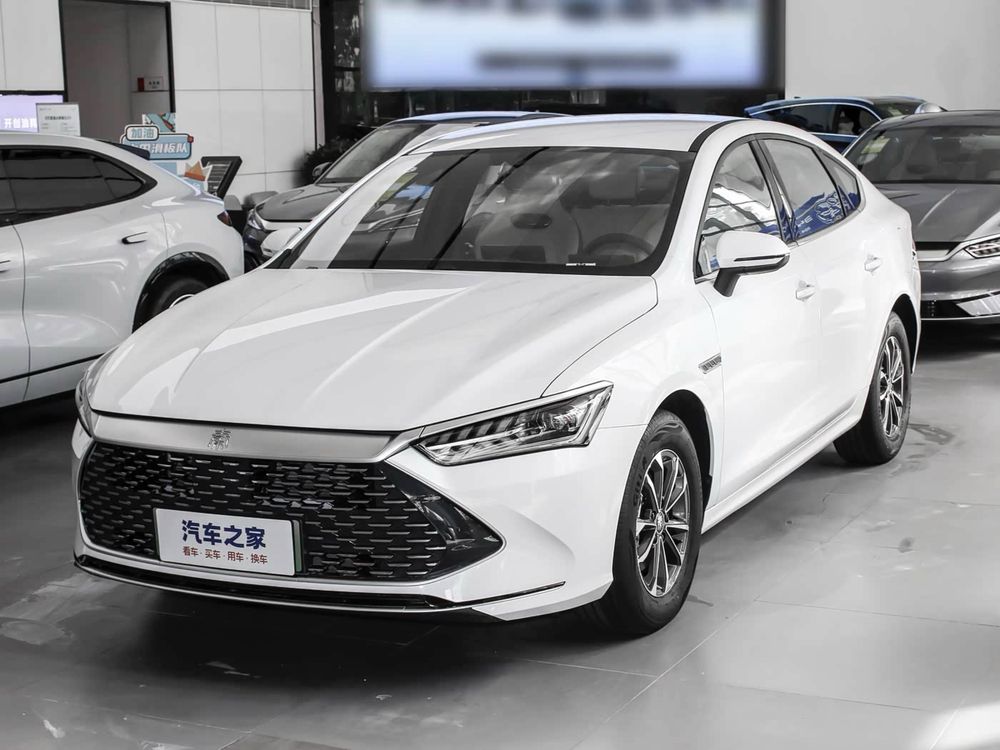 Byd Qin Plus Dm-i гибрид 55км предзаказ по низким ценам
