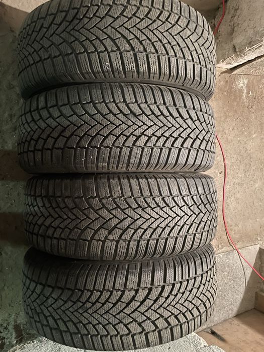 Bridgestone 215/60/16 дот23