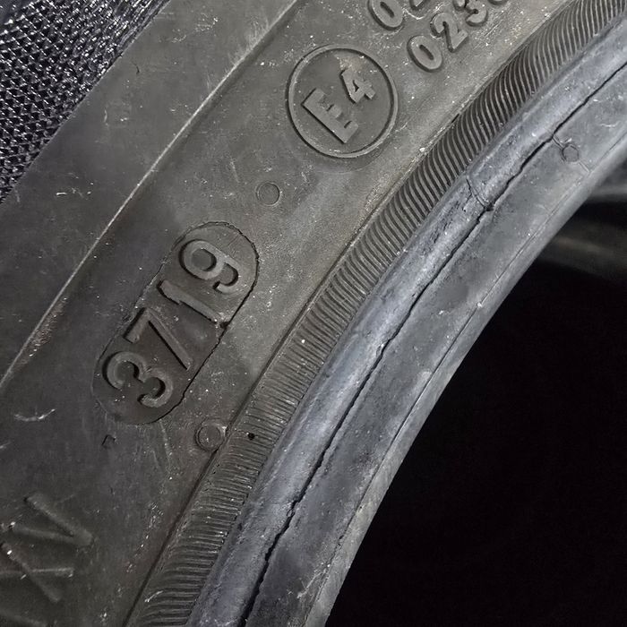 4x 255/45/17 M+S CONTINENTAL 2019 Stare excelentă