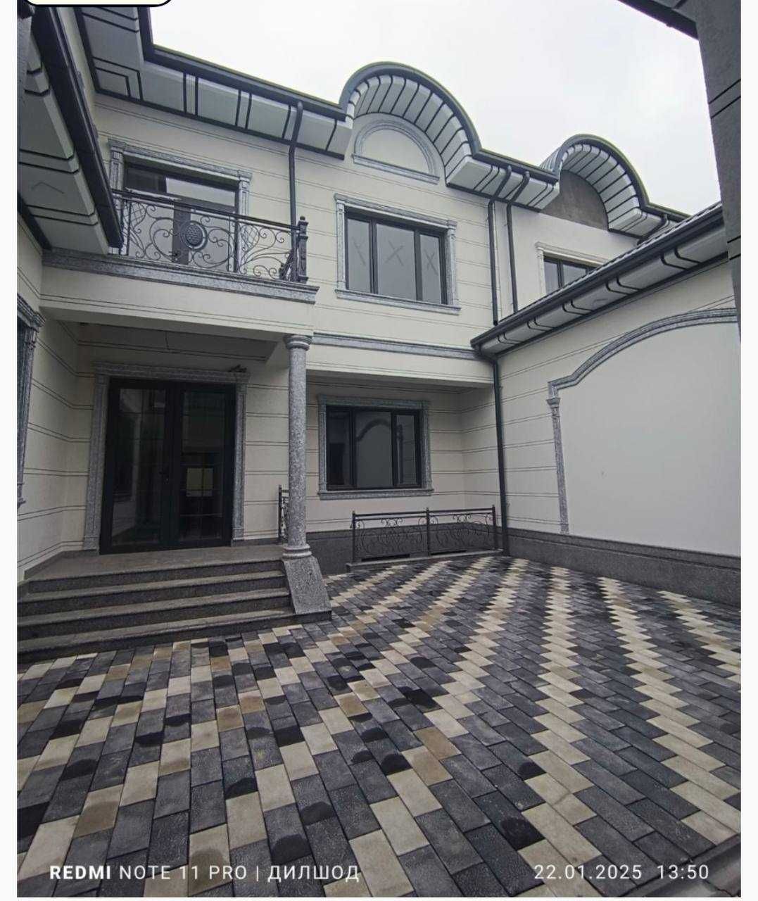 Продаётся Евродом на Камолоне (N 11864)