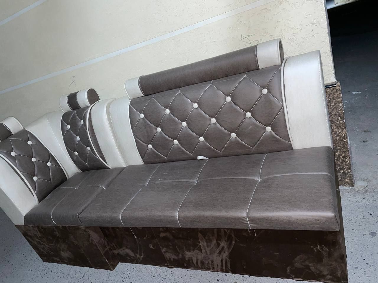 Ugalok myahki 1,200,000
