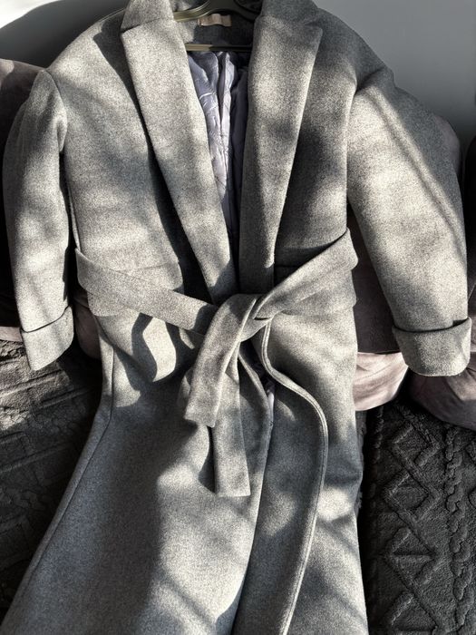 Продам женское зимнее пальто, размер 42