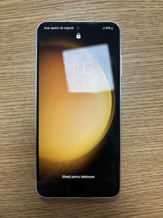 Vand Samsung Galaxy S23 256 Gb Fullbox impecabil