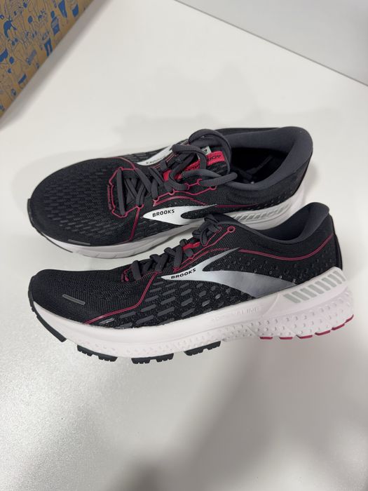 Дамски обувки Brooks Adrenaline GTS 21