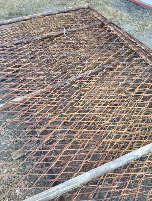 Сетка продаю на забор и.т