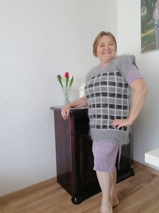 Пуховый платок ручной работы