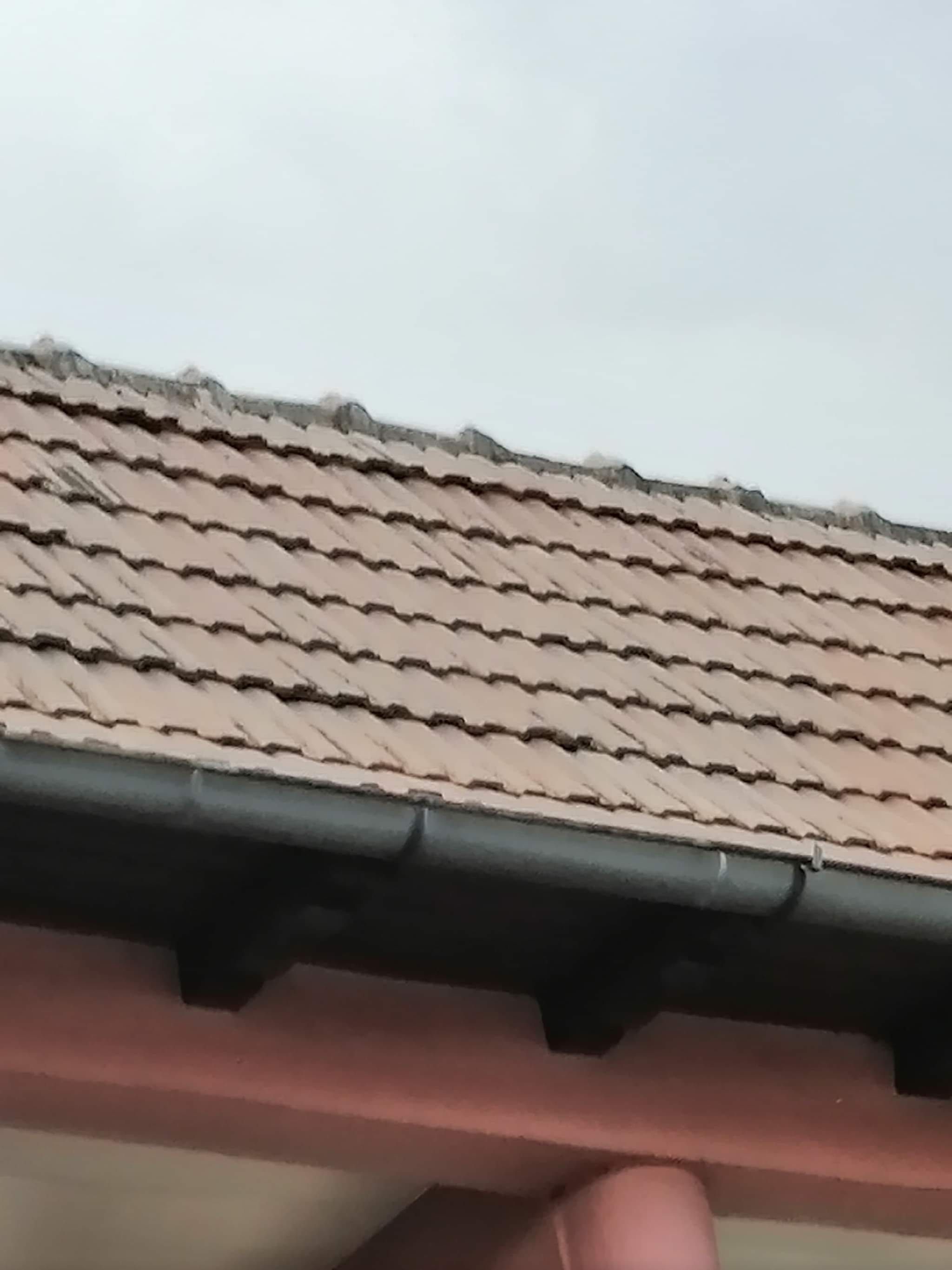 Urgent - Vand tigla - pentru acoperis Casa