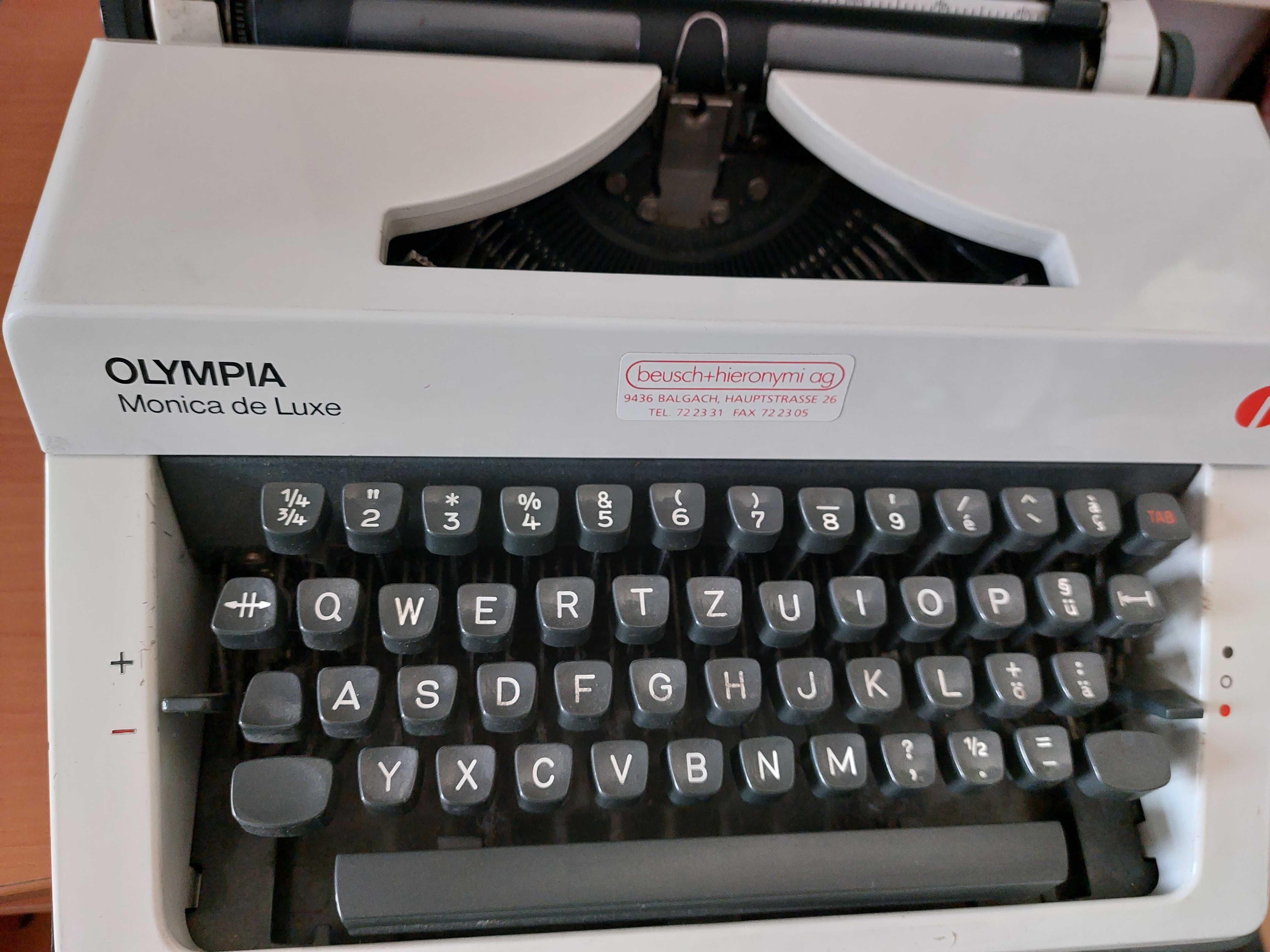 Masina de scris Olimpia