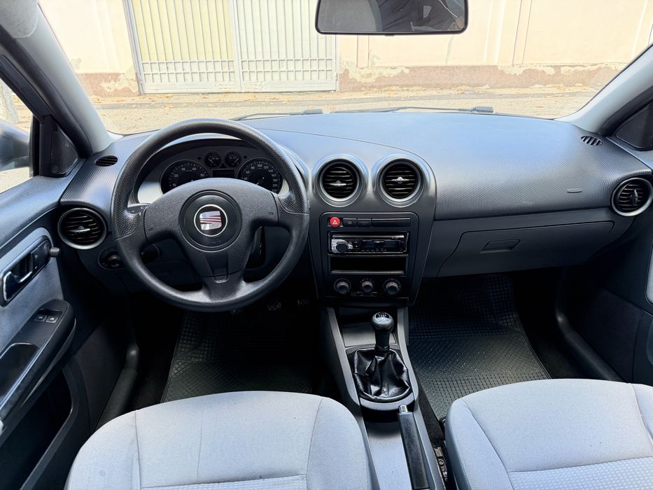 SEAT IBIZA 1.2 16V 75CP KM REALI 203.000 mii Stare ireprosabila 2007