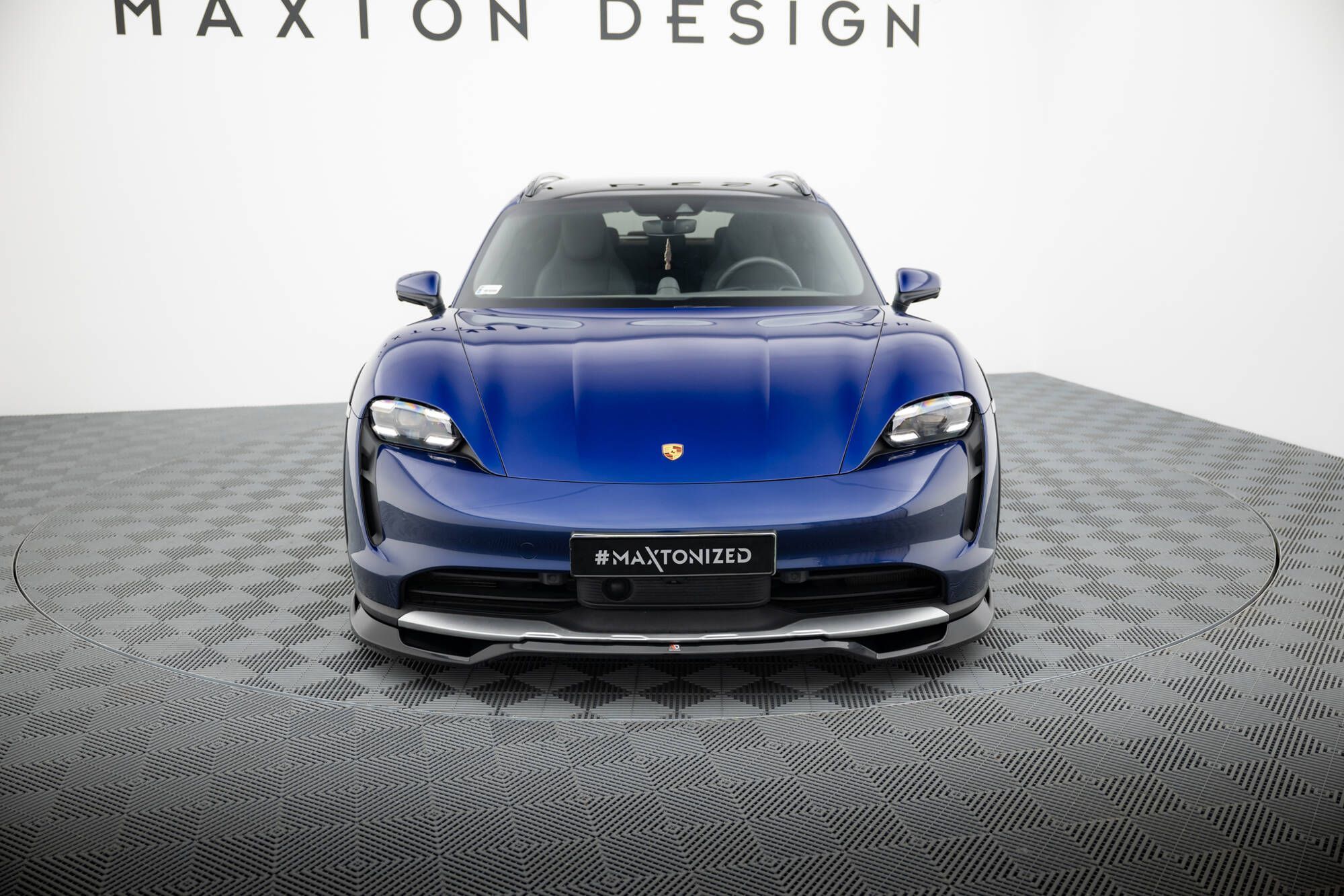 Pachet Exterior Prelungiri compatibil cu Porsche Taycan Cross Turismo 4S Maxton Design