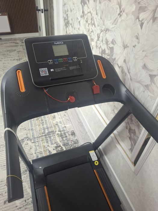 Продам Беговая дорожка новый