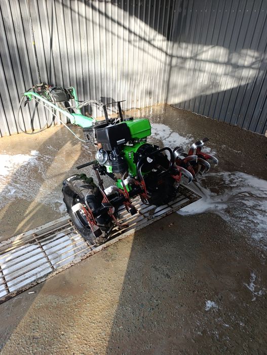 Yer haydidigan  moshina