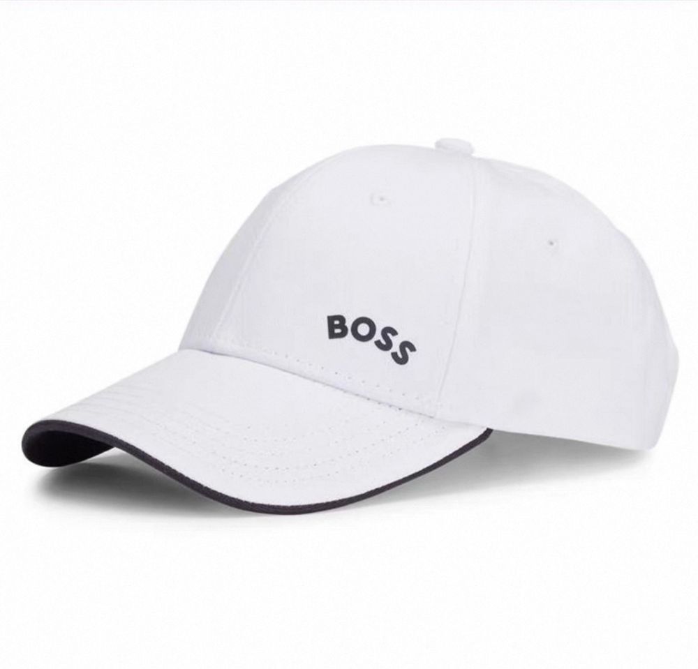 Продам кепки от “Hugo Boss”