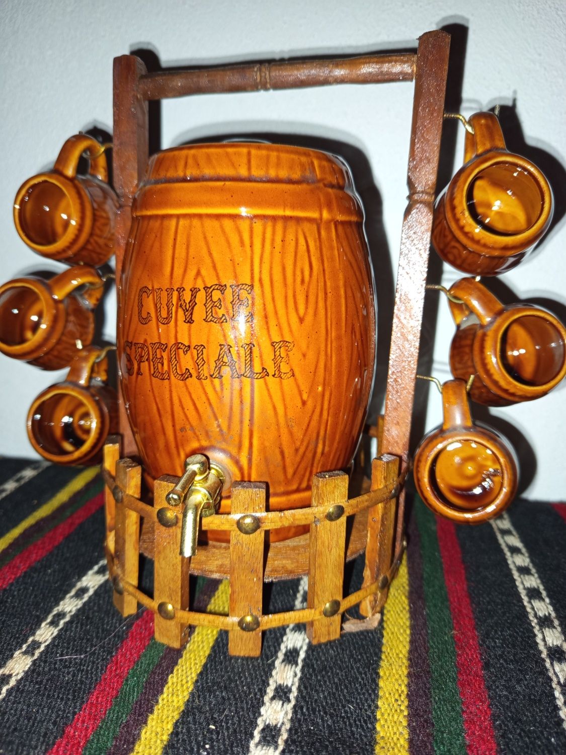 Буренце с шест чашки