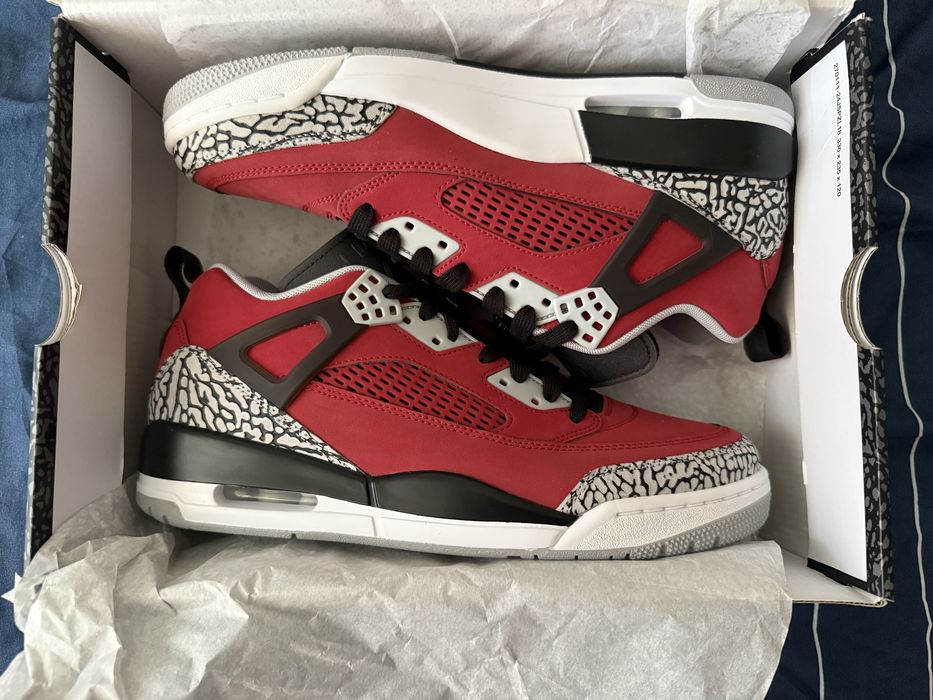 Jordan Spizike low gym red/black-wolf grey eur 44.5