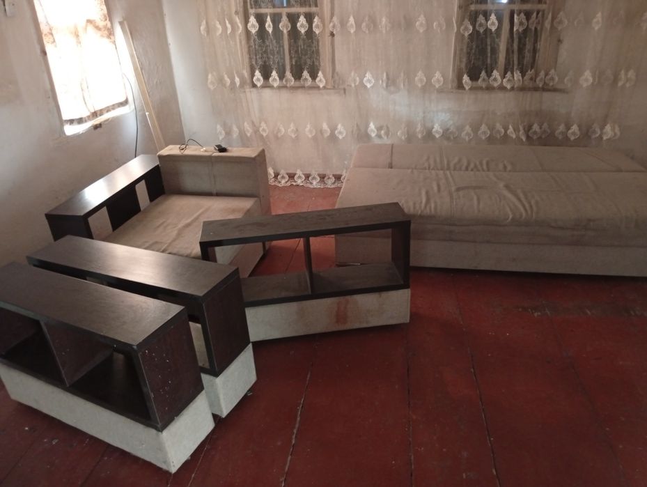 Продам диван и сумку дорожную