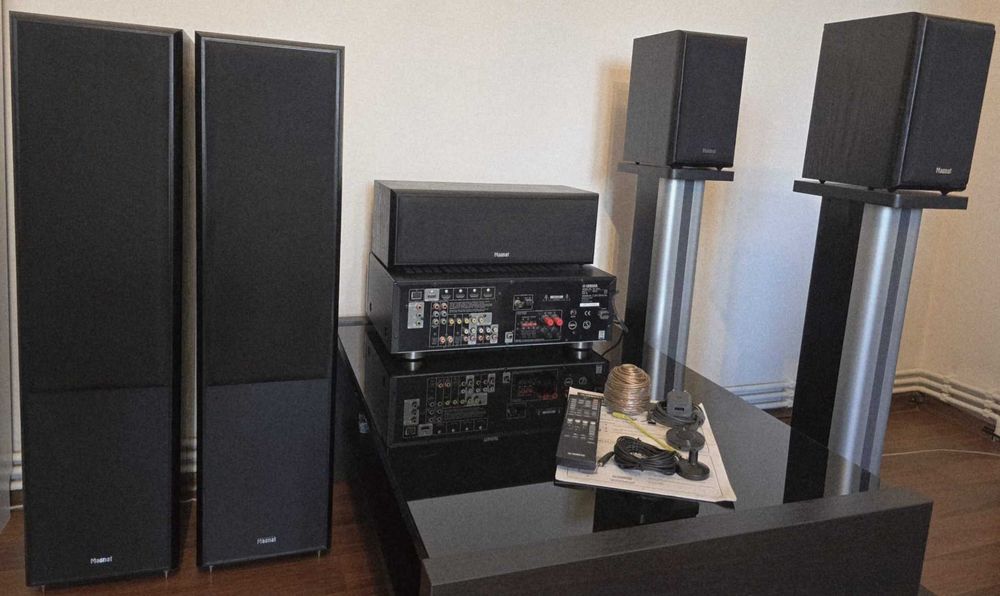 Sistem Hi-Fi Yamaha RX-V371 + boxe 5.0 Magnat Monitor Supreme