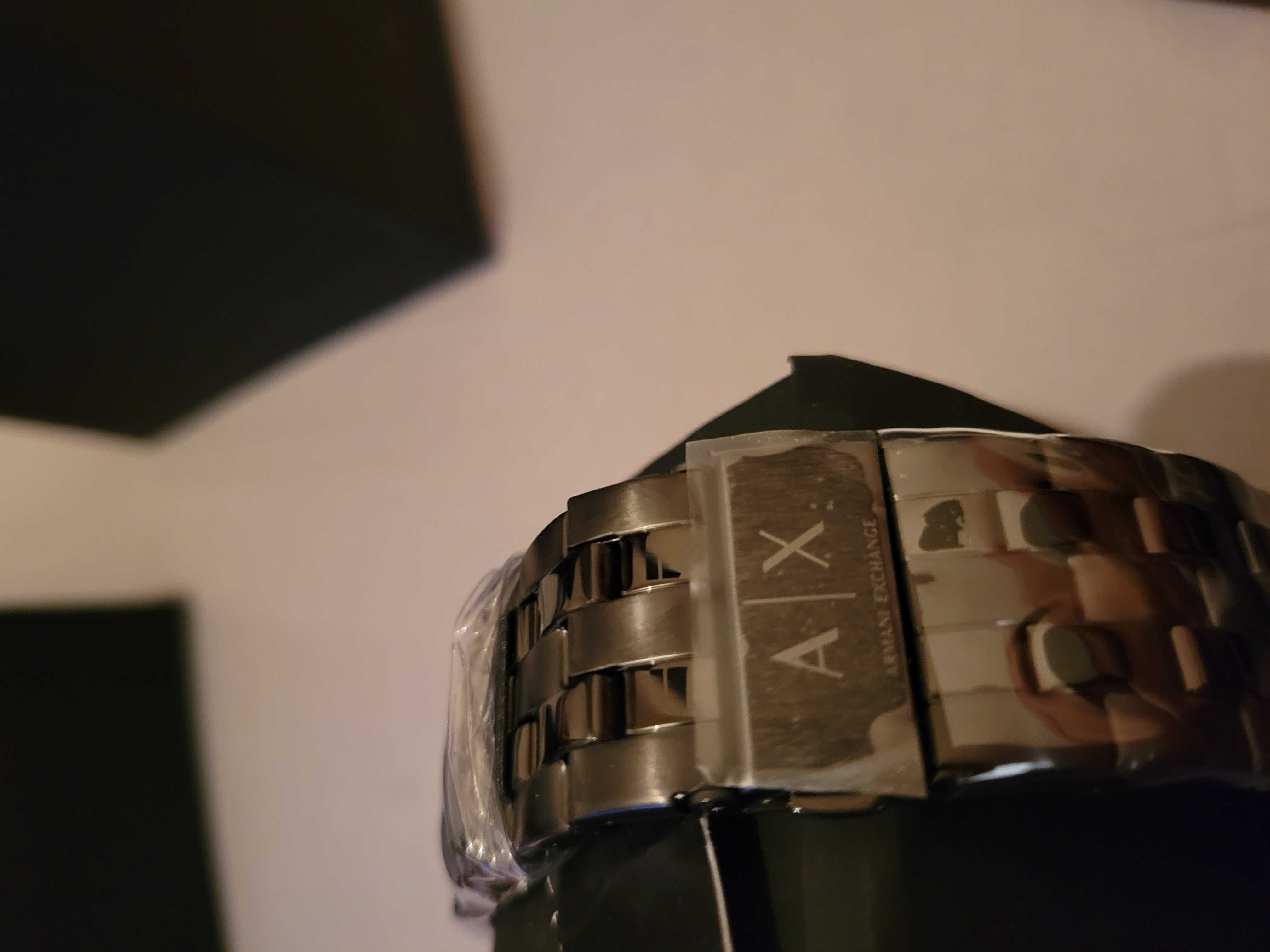 Часовник Armani Exchange AX2144 -  чисто нов, сертификат!