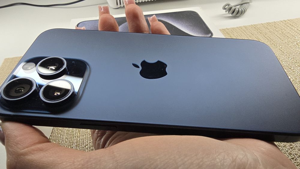 Iphone 15 pro max 1 TB