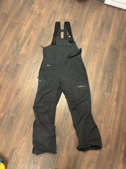 Сноъборд Якета И Гащеризон