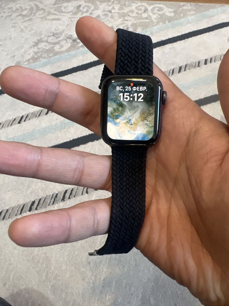  Apple Watch SE 41mm black