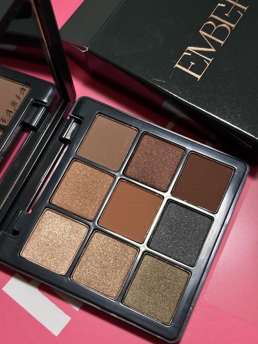 Anastasia Beverly Hills сенки