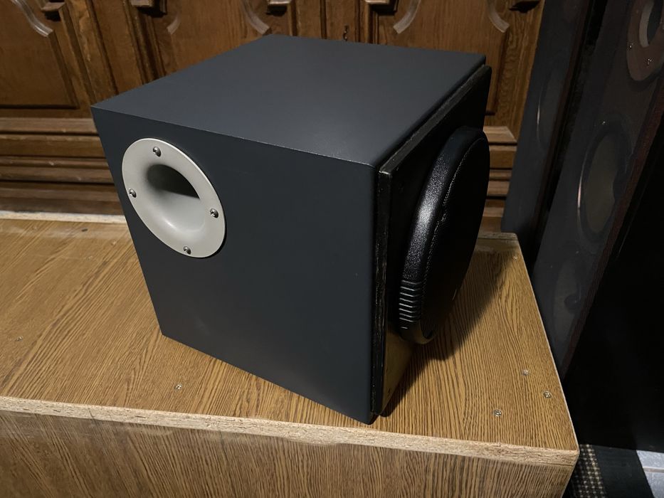 Logitech 2.1 subwoofer