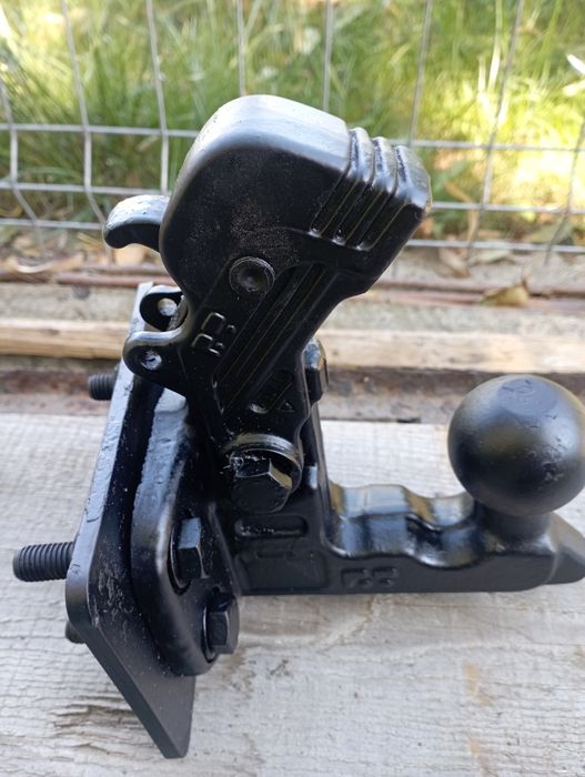 Cârlig auto remorcare