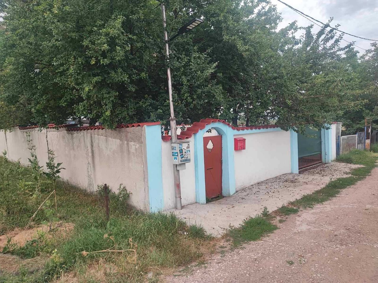 Дава се под наем Къща в с. Мировяне, Област София-град - 200 кв.м за 1390 € - Снимка #12