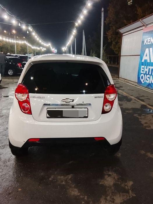 Chevrolet Spark 2011