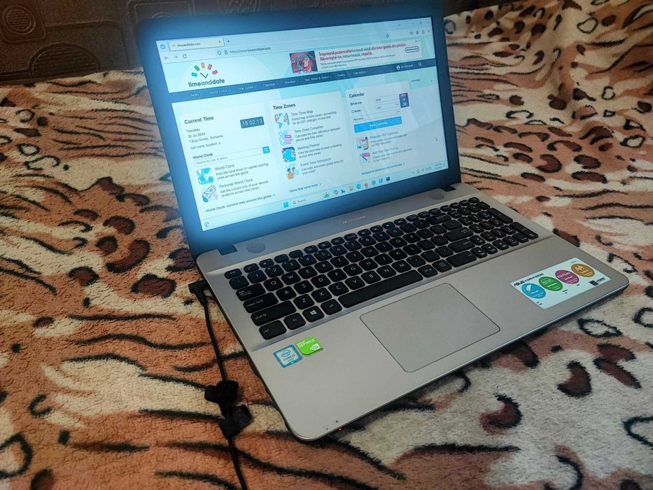 Laptop ASUS X541UJ / GeForce 920M / Intel i3 / 12 GB DDR4 / 480 GB SSD