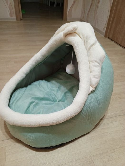 Лежанка для кошки, котят большая