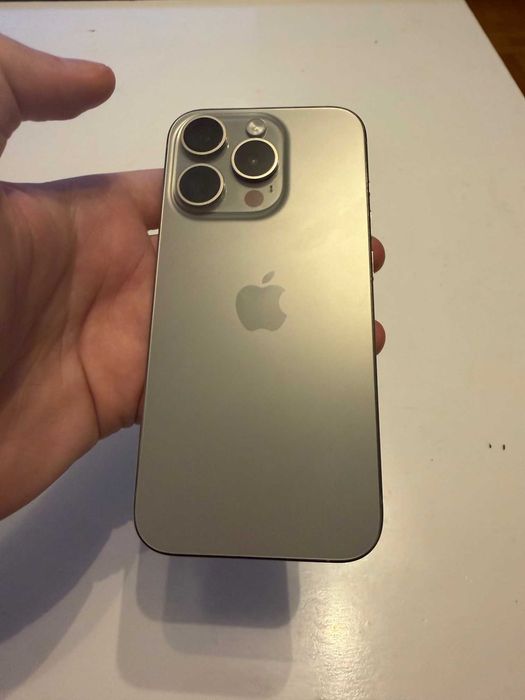 iPhone 15 Pro 128GB, Natural Titanium 90% Батерия Като нов! Гаранция!