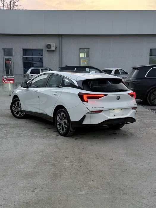 Buick Velite 6 Byurtma Asosida