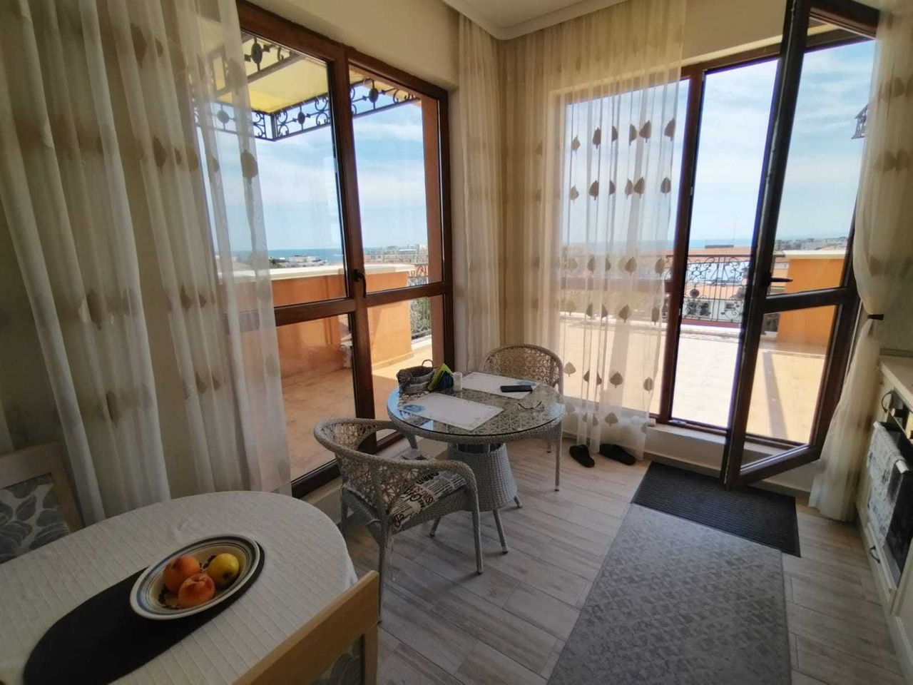 Продава се Четиристаен апартамент в с. Равда, Област Бургас - 230 кв.м за 957 €/кв.м - Снимка #10