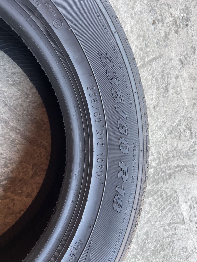 2 anvelope Noi de vara 235/60/18 Pirelli