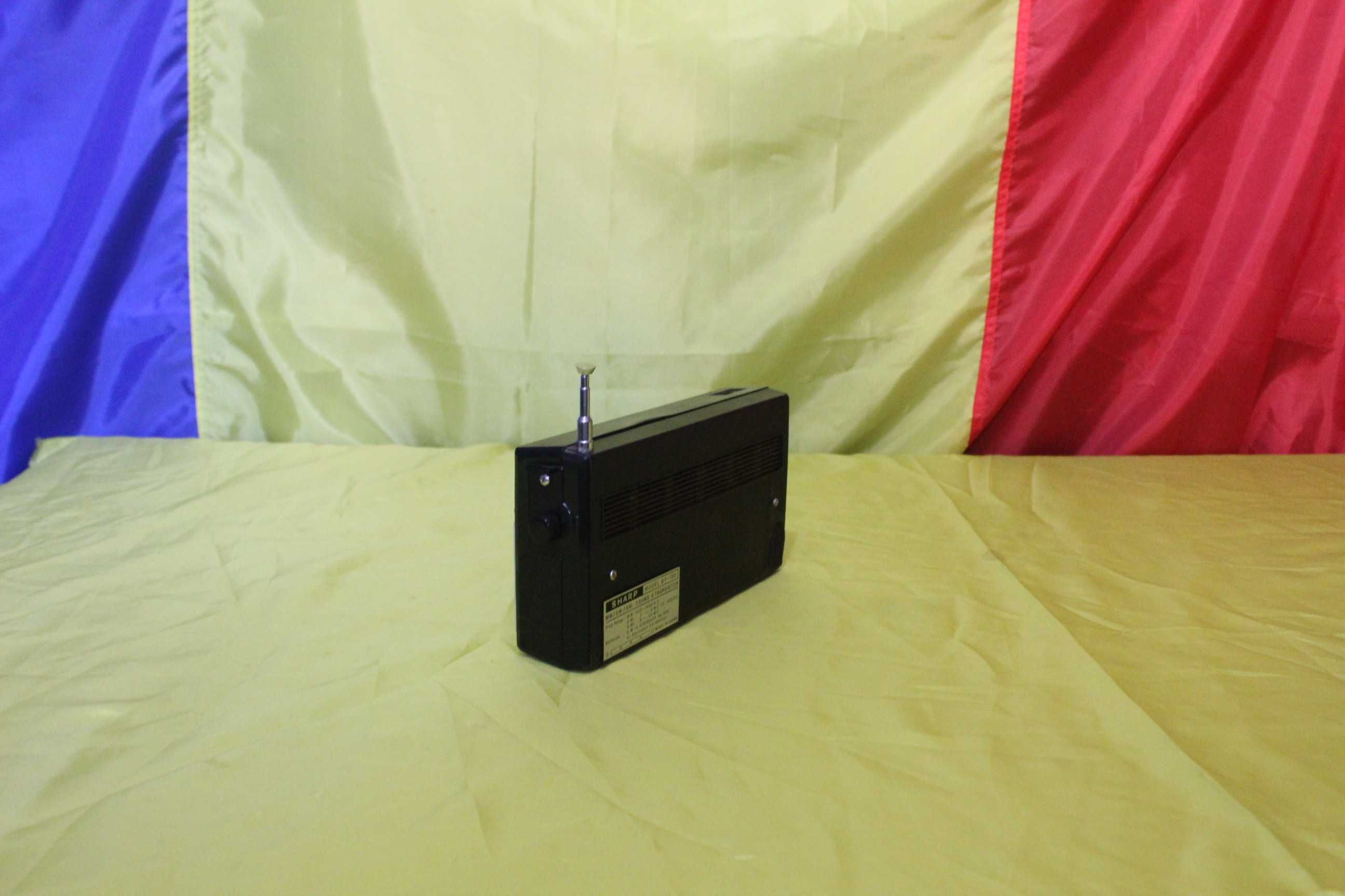 Radio  vechi rar - ( Germania ) SHARP by 150