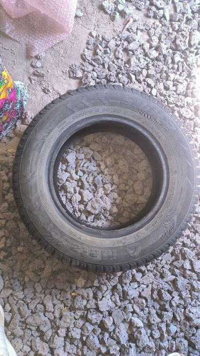 Зимние шины с шипами R14