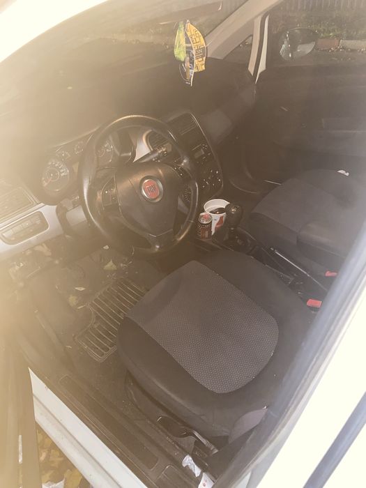 Vand Fiat punto 2009 1.3 diesel urgent !! Pret fixxx