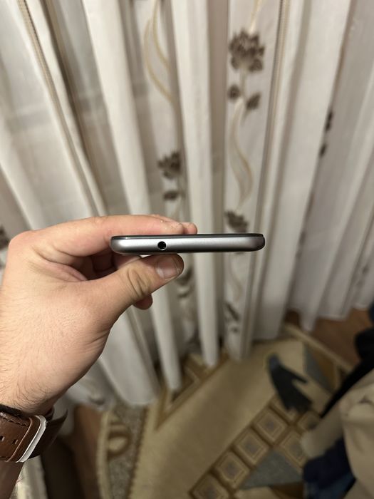 Motorola E20 32GB 4GB RAM NOU Garantie !