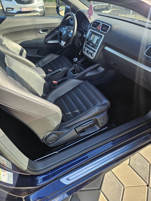 WV Sciroco 1.4 benzina manual 2014!