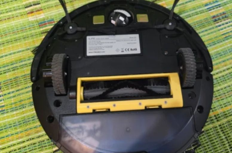 Продавам прахосмокачка робот  ILIFE A s4