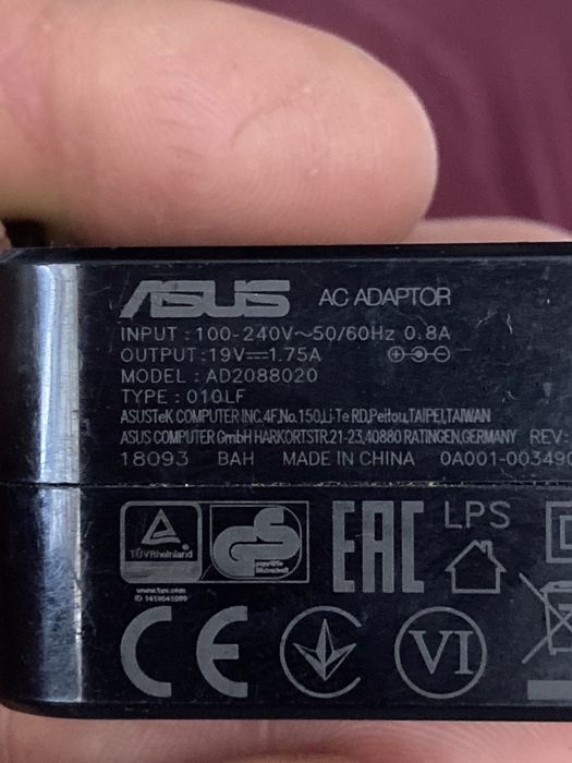 Incarcator Asus 33w  . AC 19v Asus