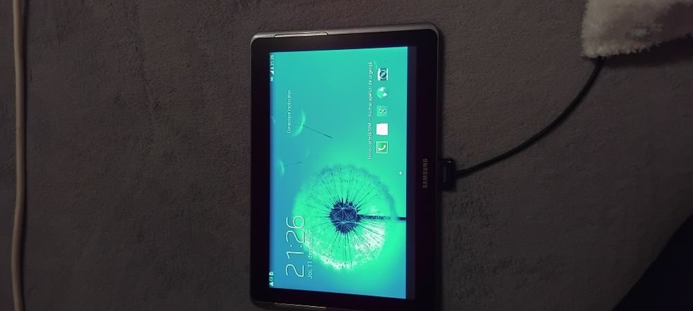 Vând Samnsung galaxy tab2 10.1