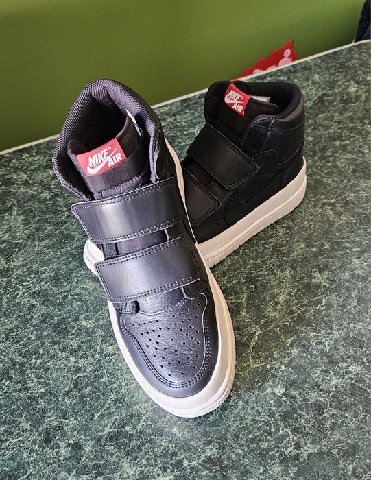 Nike air jordan double strap 42